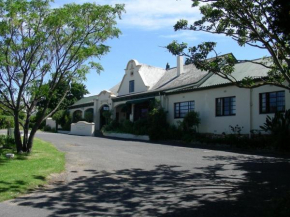 Гостиница Somerset Lodge Western Cape  Сомерсет Вест